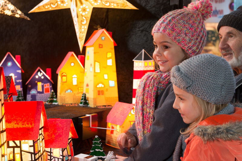 Weihnachtsmärkte und leuchtende Kinderaugen